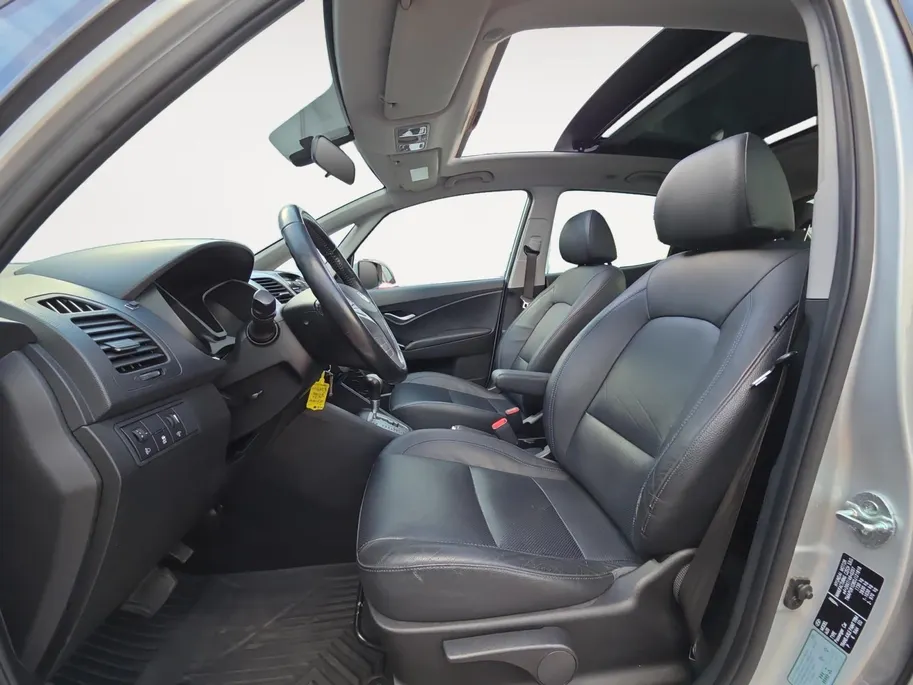 Hyundai ix20 1.6i i-Catcher Automaat | Panorama Dak | Camera | Navigatie | Metallic lak | Bovag garantie | Lage km stand | NAP