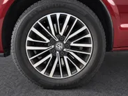 Volkswagen Bedrijfswagens Transporter 2.0 TDI 204pk DSG L2H1 DC 30 Bulli · Camera · Apple/Android Car Play · Dubble Cabine · Vloerplaat · 18'' Inch ·