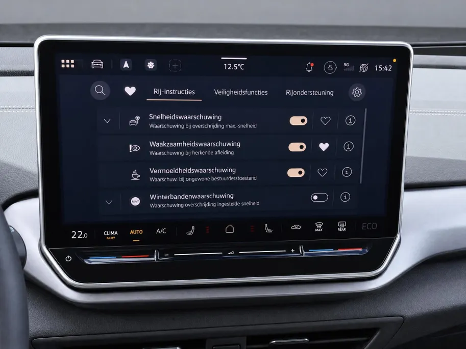 Volkswagen ID.4 Limited Edition 58 kWh accu 190 PK · Achteruitrijcamera · Draadloze telefoonlader ·
