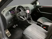 Volkswagen Tiguan 1.4TSIeHybrid 180kW/245PK DSG R-Line · Panoramadak · Trekhaak · 360°Camera + Parkeersensoren · 20'' · Apple/Android Car Play ·