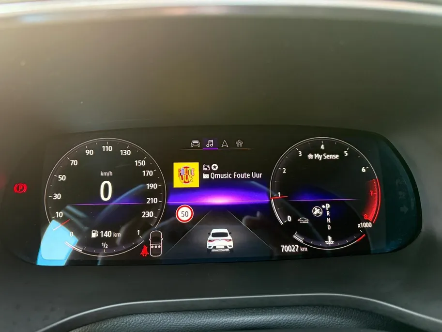 Renault Arkana 1.3 mild hybrid 160 R.S. line Apple Carplay/Android Auto , stoel en stuurverwarming , leder , lm velgen , navi , camera , cruise , tel .