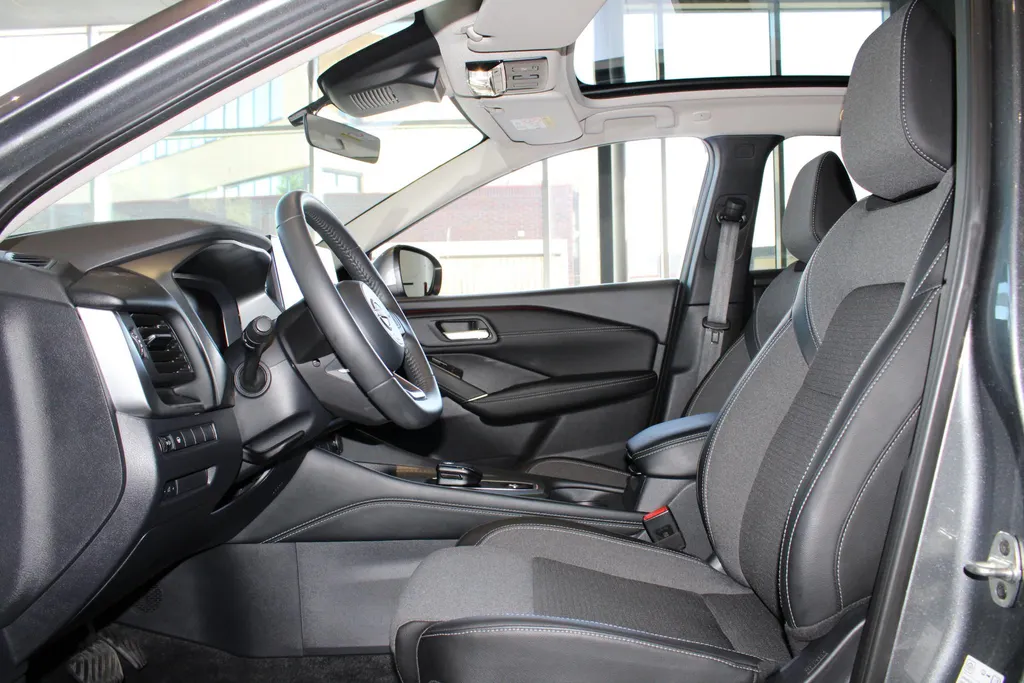Nissan QASHQAI 1.5 e-Power Business Design | 190pk | Naviagatie | 360grd camera | Apple carplay & Android auto | pdc voor en achter | 18inch LM wielen | Dodehoek sensoren |