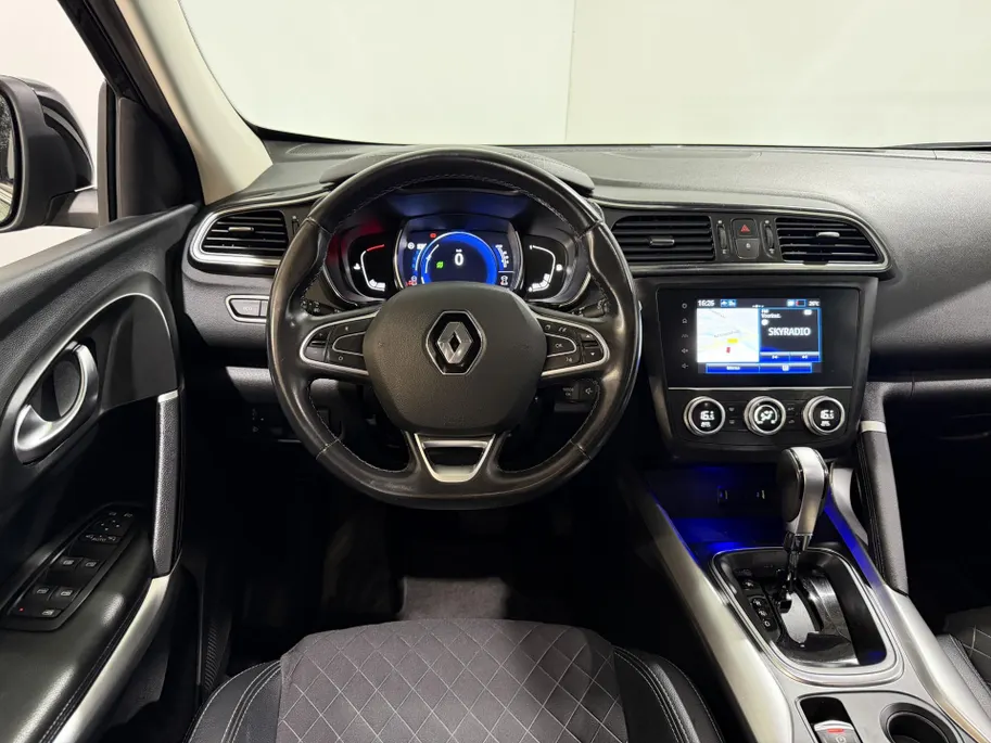 Renault Kadjar 1.3 - 140PK TCe Intens Automaat | Trekhaak (1500 KG) | Apple CarPlay/Android Auto | Navi | Cruise Control | Licht & Regen Sensor | Climate Control | Lichtmetalen Velgen |