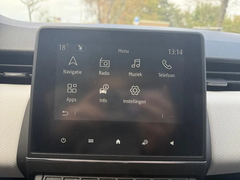 Renault Clio 1.0 TCe 90 GPF techno NAVI AIRCO CAMERA PARKEERSENSOREN CRUISE CONTROLE APPLE CARPLAY ANDROID AUTO ZEER MOOIE AUTO DEALER ONDERHOUDEN