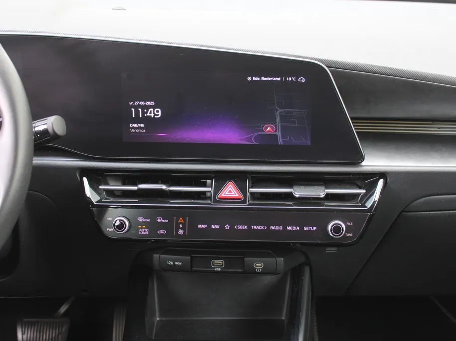Kia Niro 1.6 GDi Hybrid DynamicLine | Camera | Cruise adapt. | Clima | 16' LM | Navi | Keyless |