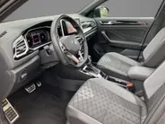 Volkswagen T-Roc 1.5TSI/150PK R-Line Business+ · Panoramadak · Trekhaak · Camera · Apple/Android Car Play · Navigatie · Stoelverwarming · Garantie t/m 09-10-2027 of 100000km.