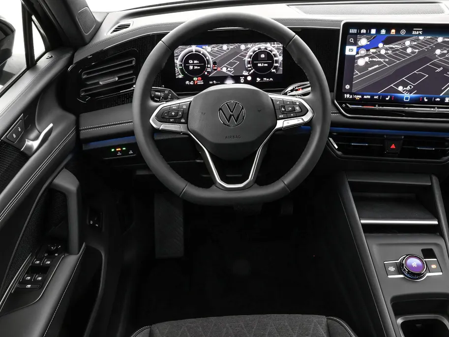 Volkswagen Tiguan Limited Edition 1.5 eHybrid 204 PK 6 versn. DSG · Design Pakket Dark · Trekhaak inklapbaar, met elektrische ontgrendeling, incl. aanhangermanoeuvreerhulp Trailer Assist · Voorraad OUTLET · Prijs is inclusief inruilpremie ·