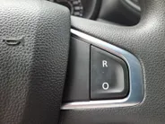 Renault Master T33 2.3 dCi 135 L2H2 Work Edition Airco | Navigatie | PDC-Camera | Blindspot | 1 jaar Garantie.
