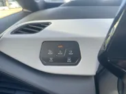 Volkswagen ID.3 First Max 58 kWh | Soh 93,6% | CarPlay | Camera | Stoel- & stuurverwarming | HUD |
