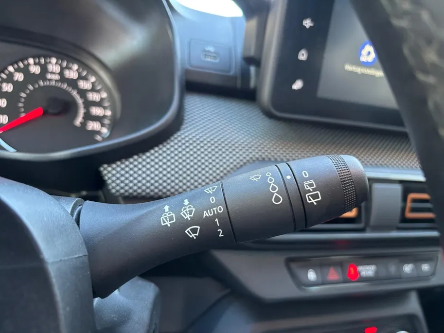 Dacia Sandero 1.0 TCe 100 Bi-Fuel Expression | LPG | Trekhaak | Cruise | Camera |