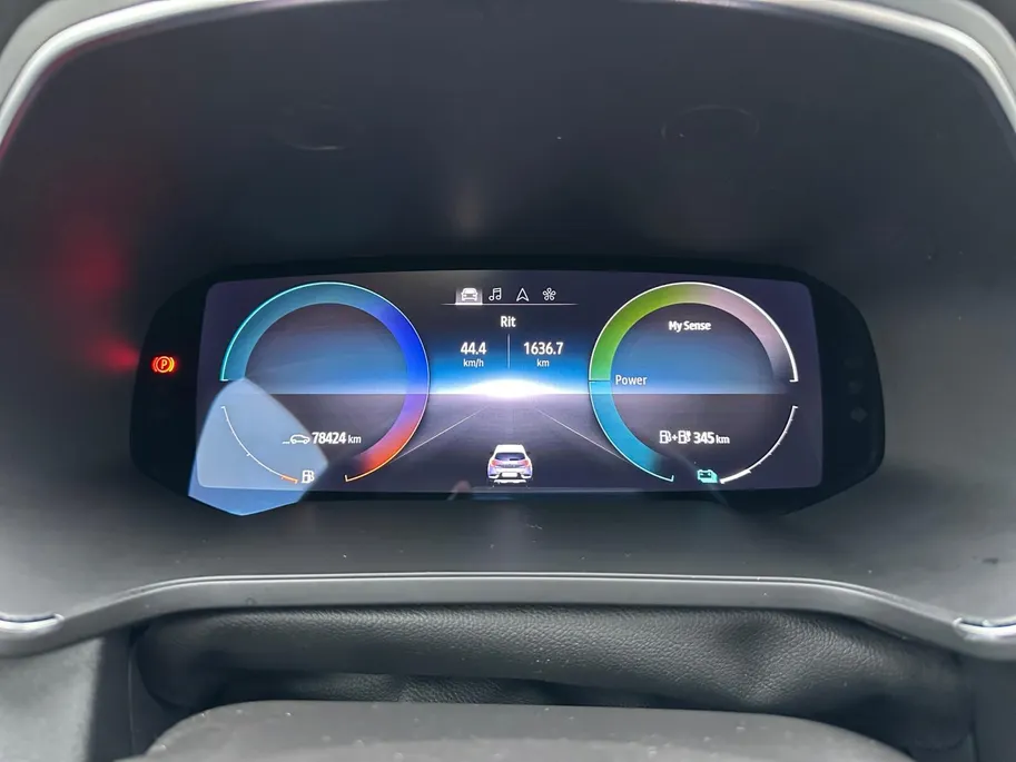 Renault Captur 1.6 E-Tech Plug-in Hybrid 160 Intens | Automaat | Navigatie | Parkeersensoren | Camera | Apple Carplay & Android Auto | Climate Control | 12 Maanden BOVAG Garantie