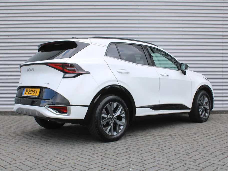 Kia Sportage 1.6 T-GDi Hybrid GT-Line | Stuur-/stoelverwarming | Elek. stoelverstelling + achterklep | Schuifdak | 18' LM | Cruise adapt. | Camera |