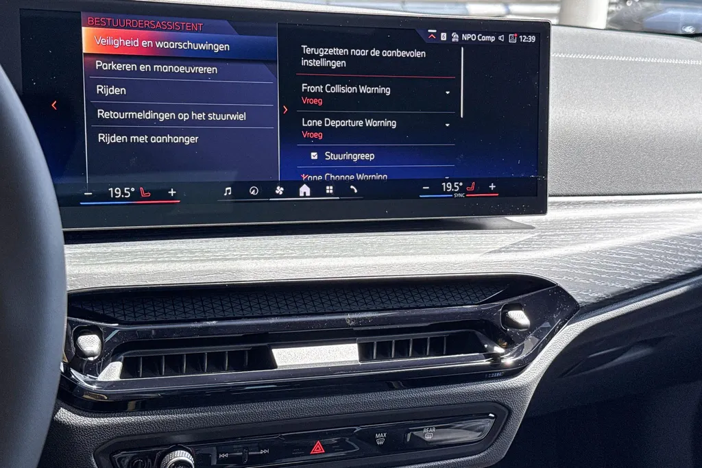 BMW 3 Serie Touring 330e