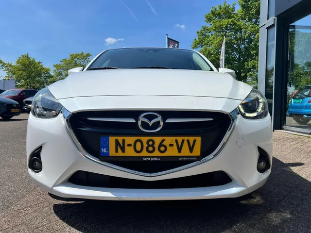 Mazda 2 1.5 Skyactiv-G GT-M NAVIGATIE | PARKEER SENSOREN | CLIMATE CONTROLE | STOELVERWARMING |