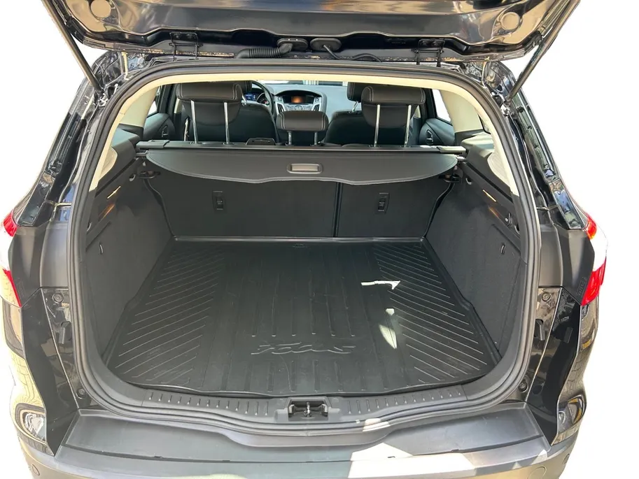 Ford Focus Wagon 1.0 EcoBoost Edition | Cruise Control | Lederen Bekleding | Telefoon Voorbereiding | Parkeersensoren |