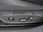 Volkswagen ID.7 Limited Edition Plus 77 kWh accu 286 PK · Achteruitrijcamera · Draadloze telefoonlader ·