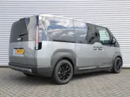 Kia PV5 Passenger Plus 71.2 kWh | Stuur-/stoelverwarming v+a | Camera | Cruise adapt. | Draadloze telefoonlader | PDC v+a | Clima | Navi | LED | 17' LM |