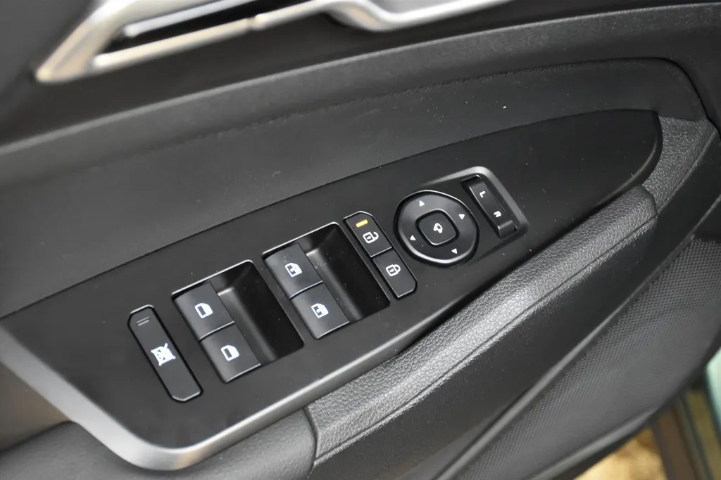 Kia Sportage 1.6 T-GDi 288pk Plug-in Hybrid AT6 DynamicLine