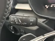 Škoda Fabia 1.0 TSI Selection 116PK AUTOMAAT | Lichtmetalen velgen| Parkeer sensoren| Climate Control| Stuur verwarming| Stoel verwarming| Apple Carplay & Android Auto
