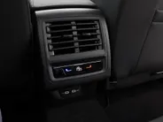 Volkswagen Golf Life Edition 1.5 eHybrid 204 PK · Trekhaak inklapbaar, met elektrische ontgrendeling · Prijs is inclusief inruilpremie · MEGA SALE