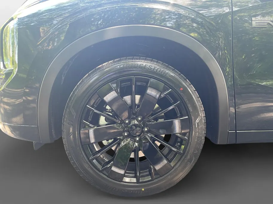 Mitsubishi Outlander 2.4 PHEV Black Edition 2.4 PHEV Black Edition | 6000 EURO KORTING | ALLE OPTIES | DIRECT LEVERBAAR |