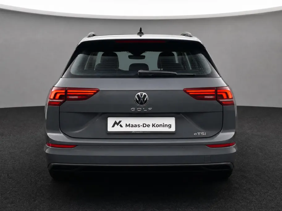 Volkswagen Golf Variant 1.5eTSI/116PK DSG Life Edition · Trekhaak ·  Navigatie · Apple/Android Car Play · Stoelverwarming · Garantie t/m 26-03-2027