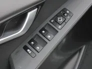 Kia Niro 1.6 GDi Hybrid DynamicPlusLine | Schuif-/kanteldak | Stuur-/stoelverwarming | Cruise adapt. | Camera | Clima | 16' LM | Navi |