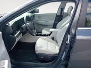Hyundai Kona Premium sky ! Als nieuw! | Vol Opties | NU Incl. 12 maanden garantie, APK, Onderhoudsbeurt etc. Premiumpakket gratis! |