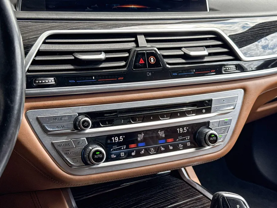 BMW 7 Serie M760Li xDrive