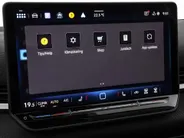 Volkswagen T-Roc Limited Edition 1.5 eTSI 116 PK 7 versn. DSG · Comfort pakket · Achteruitrijcamera · Draadloze telefoonlader · Voorraad OUTLET · Prijs is inclusief inruilpremie ·