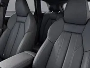 Audi Q5 2.0TFSIe-hybrid 270kW/367PK quattro S Line · Trekhaak · Leder · Camera · Apple/Android Car Play · Drive select · Garantie t/m 25-02-2028
