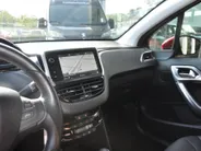 Peugeot 2008 1.2 PureTech GT-Line Navi Apple Android