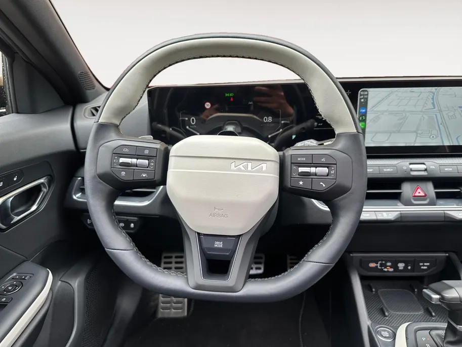 Kia K4 1.0 T-GDi MHEV GT-Line Launch Edition (pano) Dodehoekassistentie | Kruisend verkeersassistentie achter | Uitstapwaarschuwing | Stoel + stuurwielverwarming