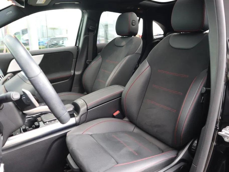 Mercedes-Benz GLA 250 e Business Solution AMG Limited
