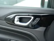 Jeep Compass 4xe 240 PK Hybrid S | Leder | Pano | Navi | Winter | Cam | 19'