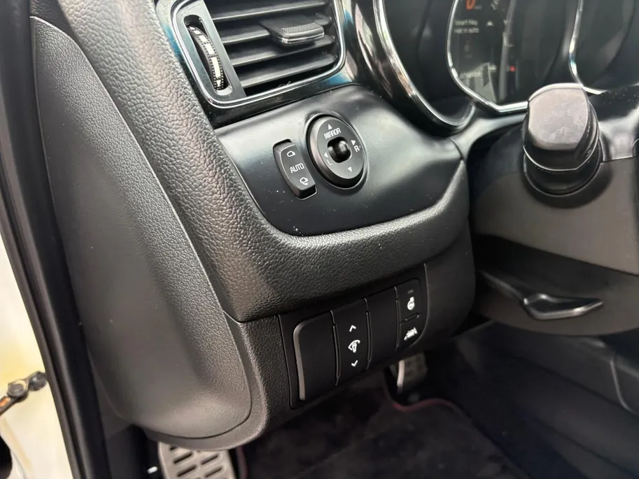 Kia cee'd 1.6 GT | 204PK! | Stoelverwarming | Cruise control | Clima