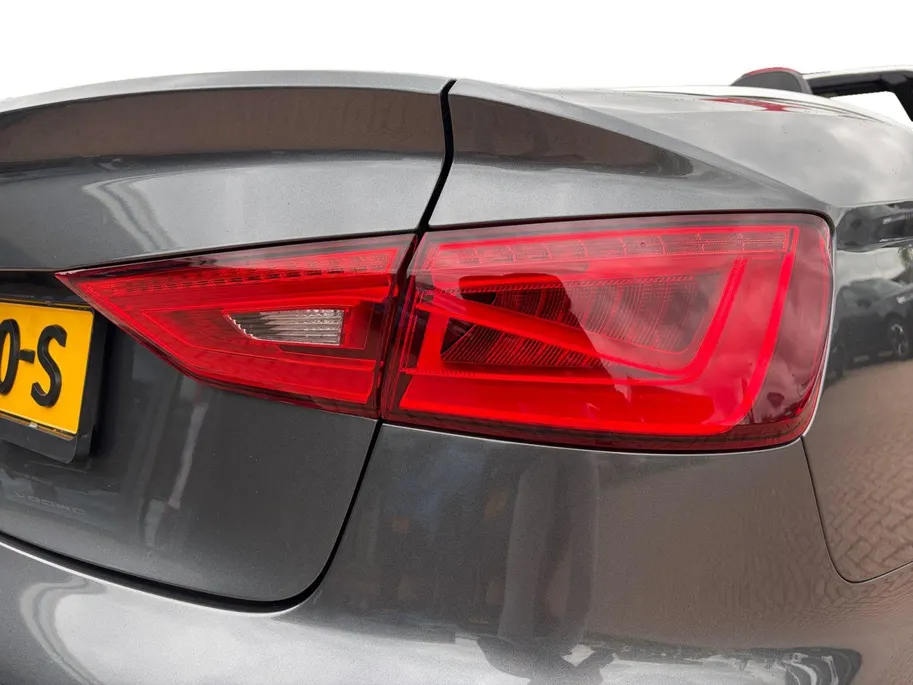 Audi A3 Cabriolet 1.4 TFSI CoD Sport Pro Line S *Automaat*Navigatie*Parkeersensoren*Climate Control*Cruise Control*Stoel/nekverwarming*All Season Banden*LM. Velgen*Zeer nette auto!