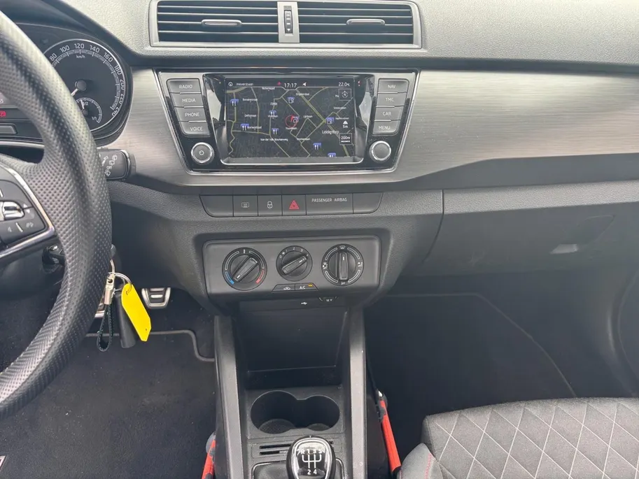Škoda Fabia 1.0 TSI Sport business | Apple carplay / Android auto | Cruise control | 12 maanden BOVAG garantie