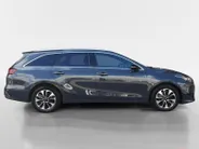 Kia Ceed Sportswagon 1.0 T-GDi MHEV Design Edition | Stoel en stuurverwarming | Navigatie | Camera | Apple Carplay / Android Auto | Elektrisch achterklep |