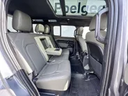 Land Rover Defender 110 2.0 P400e 110 X-Dynamic HSE
