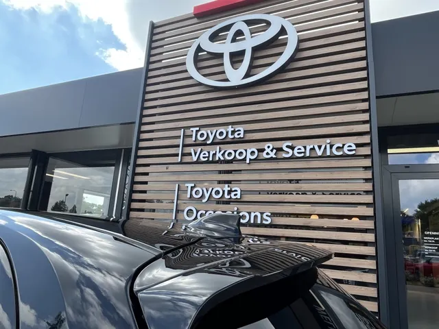 Toyota Yaris 1.5 Hybrid 115 Dynamic