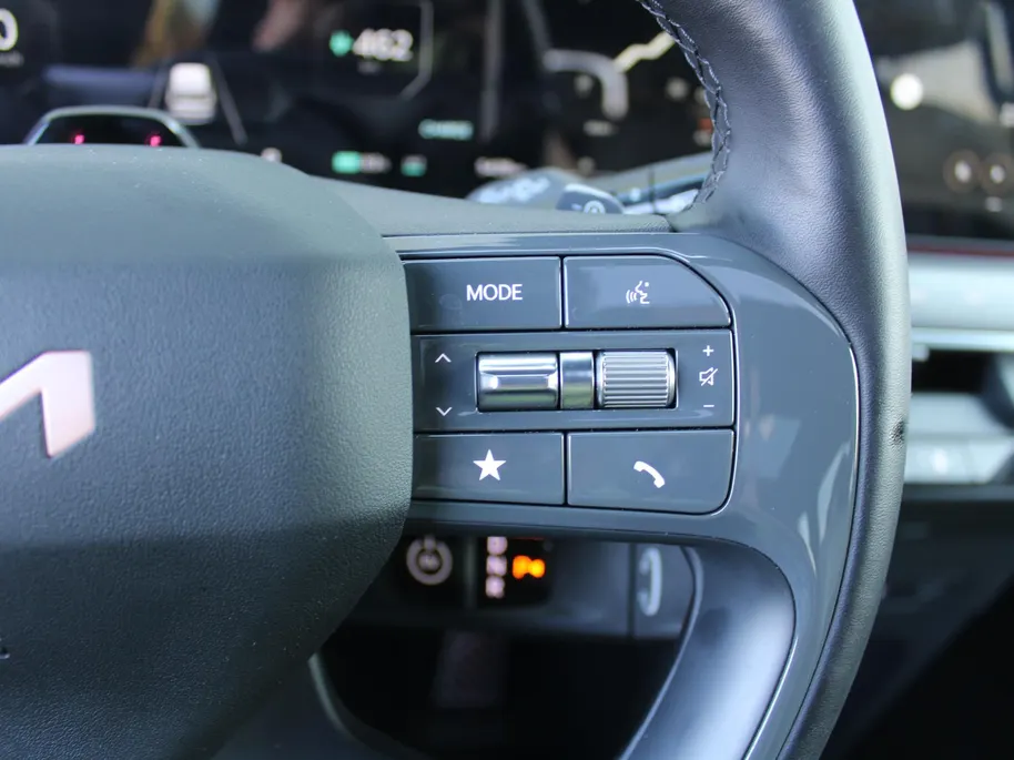 Kia EV9 GT-Line AWD 99.8 kWh | 7-zits | Stuur-/stoelverwarming + ventilatie v+a | 360 Camera | Schuifdak | Elek. stoelverstelling +  achterklep | HUD | Leer | 21" LM |