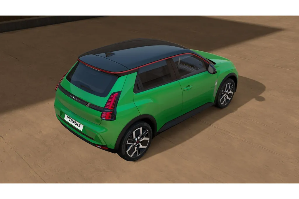 Renault 5 comfort range techno 52 kWh Nu uit voorraad leverbaar met Gratis 5 jaar fabrieksgarantie en € 3.300,- Zeeuw & Zeeuw korting !