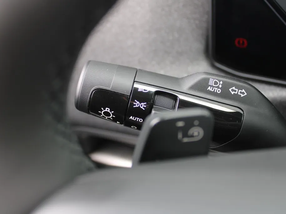 Kia EV2 Plus 42.2 kWh | Dodehoek detectie | Clima | 18'' LM Velgen | Stuur-/stoelverwarming | All seasons | Camera | Keyless | Telefoonlader | Navi |