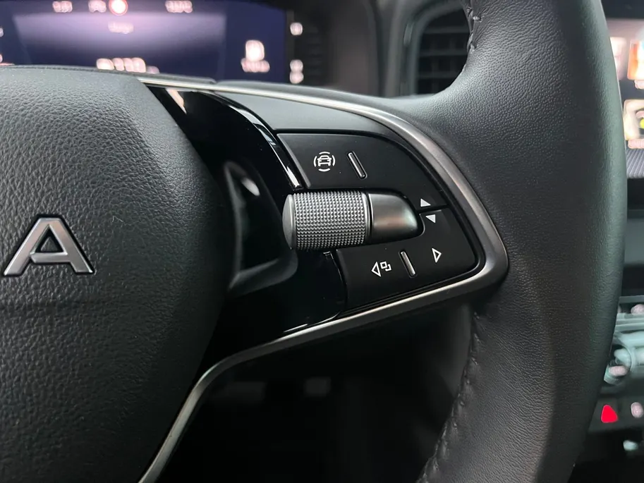 Škoda Karoq 1.5 TSI ACT DSG7-autom. Business Edition | Automaat | Apple Carplay/Android Auto | Parkeersensoren V+A | Climate Control | Cruise Control | DAB | Stuurbediening