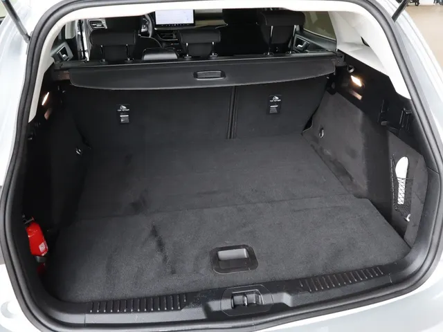 Ford Focus Wagon 1.0 EcoBoost Hybrid Titanium