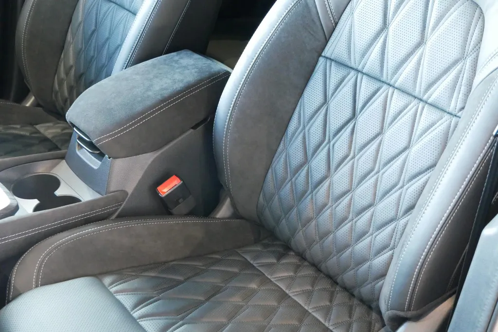 Nissan QASHQAI 1.5 e-Power Tekna Plus |Nappa lederen bekleding met geheugen|Bose Audio|Electrische achterklep|20inch LM wielen|Apple carplay & android auto| 360grd camera| PDC voor en achter|