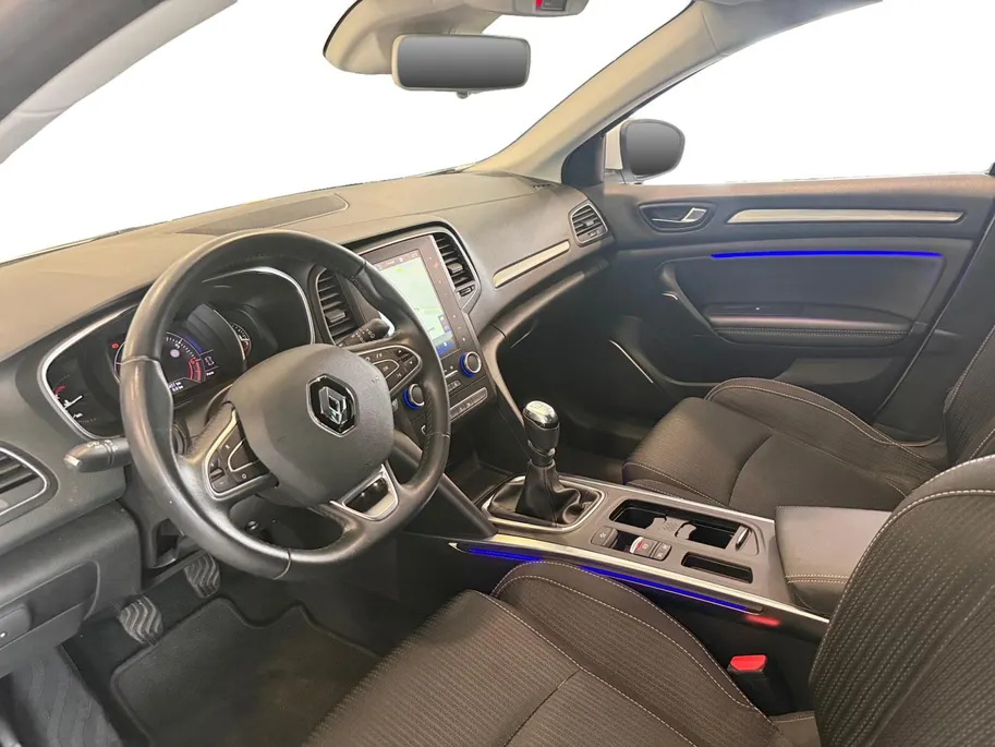 Renault Mégane Estate 1.3 TCe Limited *Navi+Camera*Carplay*Climate*Ruime kofferbak!