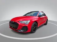 Audi A3 Sportback 45 TFSIe 272pk S-tronic S edition Competition · Panoramadak · Camera · Elek. Bestuurdersstoel · Apple/Android Car Play · Leder/ Alcantara · Zwart Optiek · 18'' Inch · Garantie t/m 10-12-2030 of 100.000km