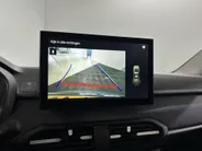 Dacia Jogger 155PK Hybrid Expression 7p. Automaat | DEMO | 7 Zitplaatsen | Camera | Parkeersensoren | Apple CarPlay/Android Auto | Cruise Control | Climate Control | Digital Cockpit | Armsteun | Licht & Regen Sensor |